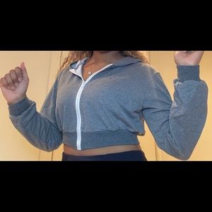 CROPPED HODDIES